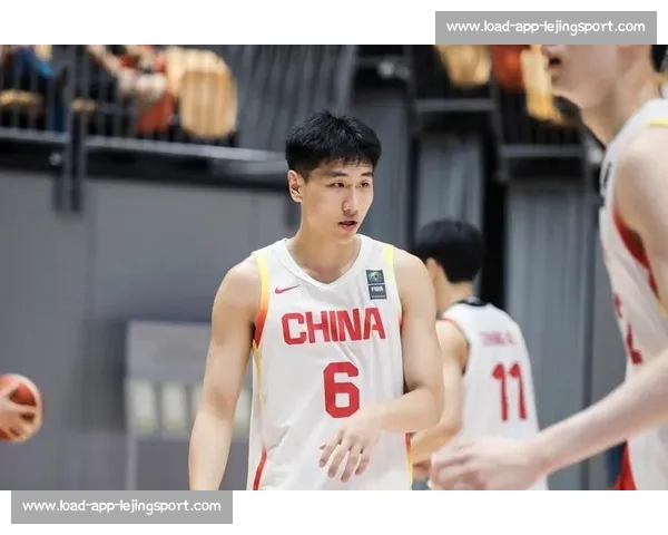 崔新泉高效 14+4 助率队取胜 能攻善传尽显全能身手