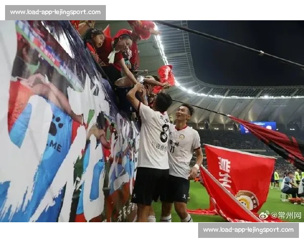 苏超常州再失球陷四连败!解说痛批 “三无球队”:零进球零积分成联赛笑柄 苏超常州再失球陷四连败!解说痛批 “三无球队”:零进球零积分成联赛笑柄