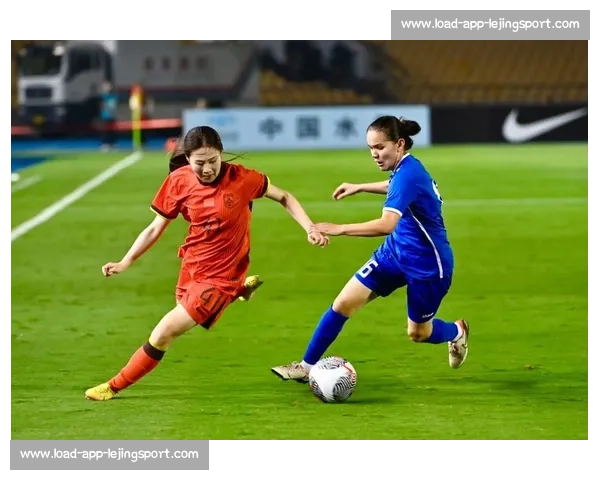 连续颠球过人惊艳永川！中国女足新星演绎教科书级技巧